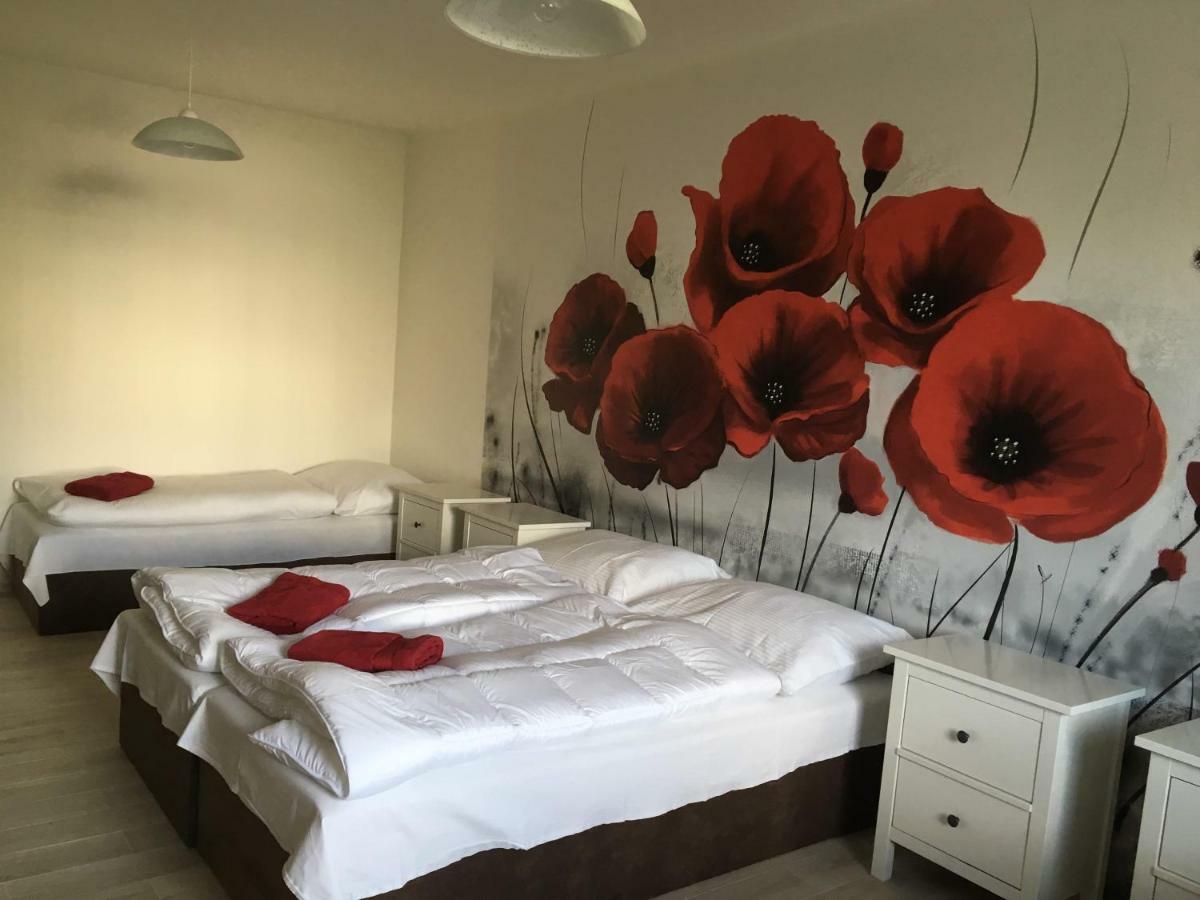 Apartmam Na Namesti II Opočno Exterior foto